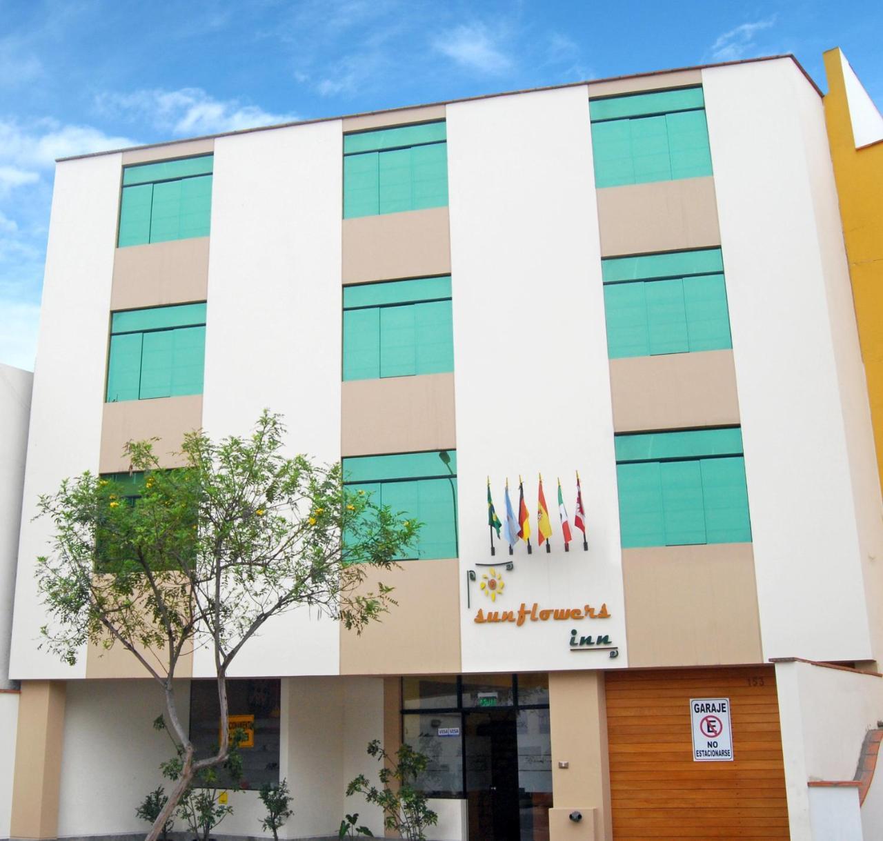 Hotel Sunflowers Inn Lima Luaran gambar