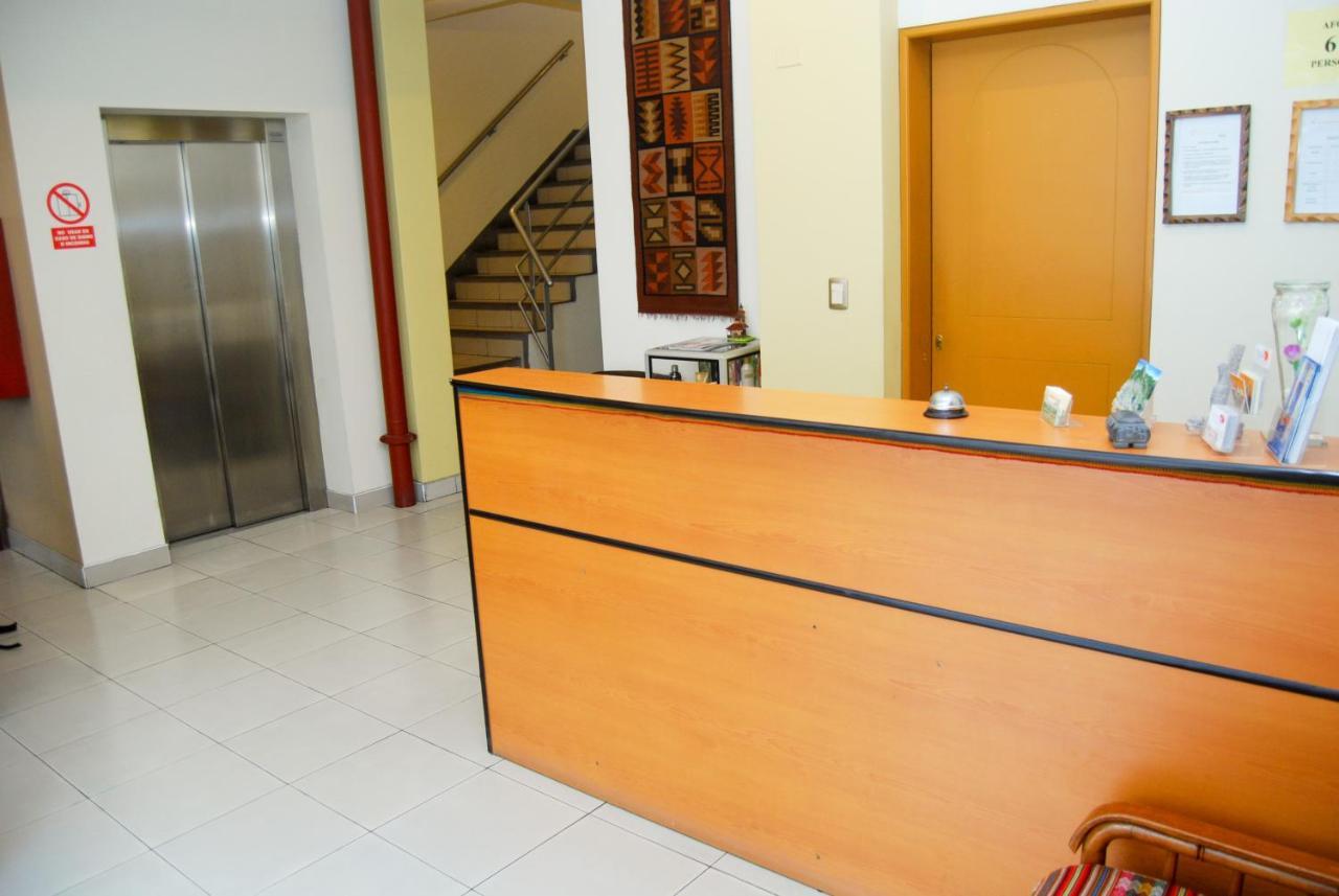 Hotel Sunflowers Inn Lima Luaran gambar
